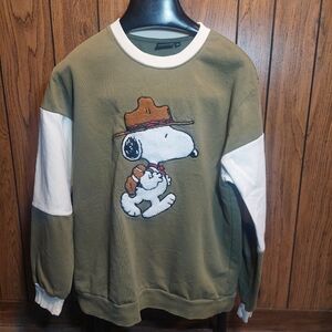 Olive and White Snoopy Camper Sweatshirt Crew Neck XL Peanuts Puffy Patch